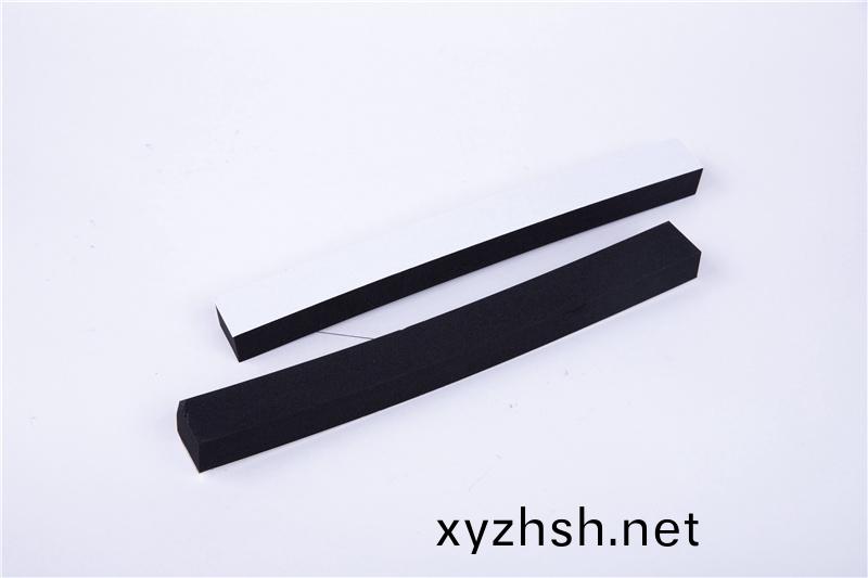 CR減(jian)震(zhen)保(bao)溫條(tiao)