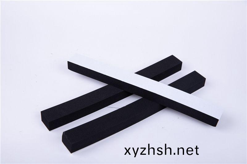 CR減(jian)震(zhen)保(bao)溫(wen)條(tiao)